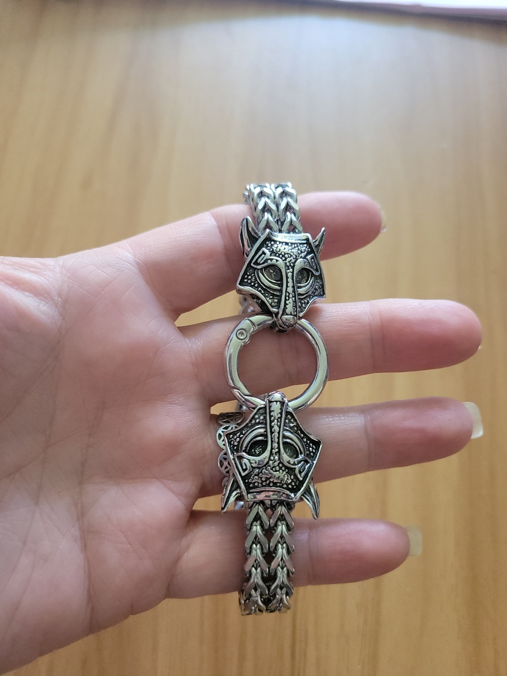 ๐NEW๐Men's Stainless Steel Wolf Head Chain Bracelet with O-Ring Closure